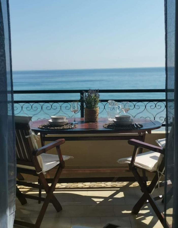 Glyfada New Era Home 31 Menigos Resort Apartments エクステリア 写真